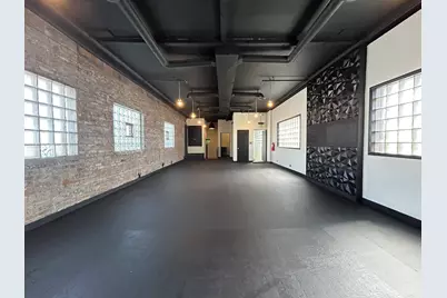 110 W Park Avenue, Elmhurst, IL 60126 - Photo 6