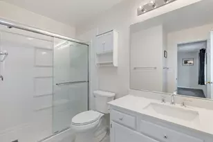 1712 Dusk Dr, Zion, IL 60099 - Photo 24