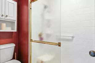 145 Sherwood Dr, Cary, IL 60013 - Photo 16