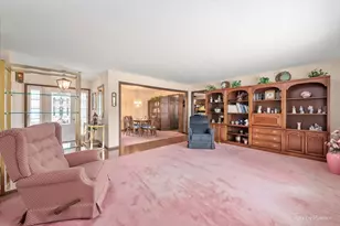 145 Sherwood Dr, Cary, IL 60013 - Photo 6