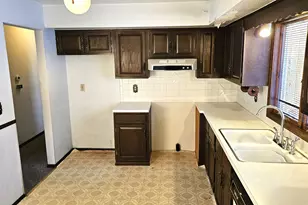 4413 Box Elder Ln, Rockford, IL 61109 - Photo 2