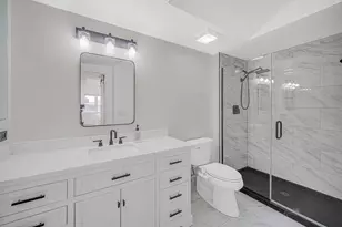 476 Alles St, Des Plaines, IL 60016 - Photo 16