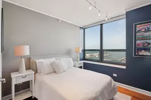 450 E Waterside Dr, Chicago, IL 60601 - Photo 16