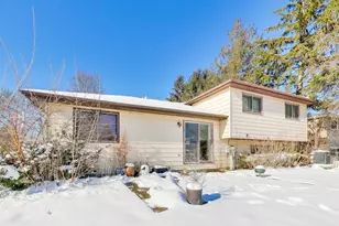 749 Old Farm Rd, Matteson, IL 60443 - Photo 30