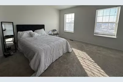 2600 Providence Avenue, Aurora, IL 60503 - Photo 18