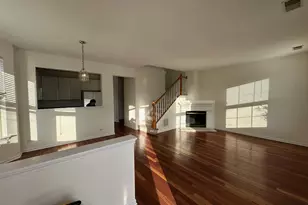 2600 Providence Ave, Aurora, IL 60503 - Photo 4