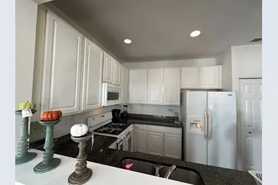 2600 Providence Avenue, Aurora, IL 60503 - Photo 8