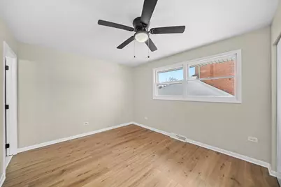 8939 Melvina Avenue, Oak Lawn, IL 60453 - Photo 24