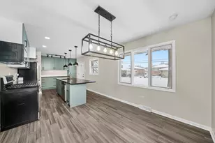 8939 Melvina Ave, Oak Lawn, IL 60453 - Photo 10