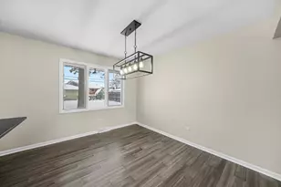 8939 Melvina Ave, Oak Lawn, IL 60453 - Photo 12