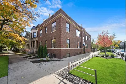 4153 N Hermitage Avenue #1S, Chicago, IL 60613 - Photo 2