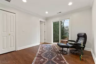 2047 Wilmette Ave, Wilmette, IL 60091 - Photo 6