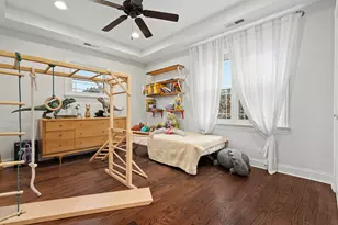 2047 Wilmette Ave, Wilmette, IL 60091 - Photo 10