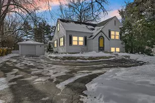 2933 183rd St, Homewood, IL 60430 - Photo 2