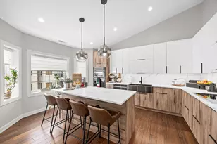 11901 Windemere Ct, Orland Park, IL 60467 - Photo 4