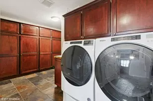 6730 S Madison St, Willowbrook, IL 60527 - Photo 20