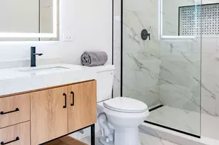 6964 W Cleveland St, Niles, IL 60714 - Photo 10