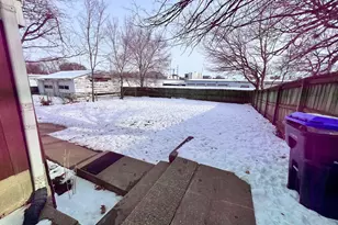 308 Low St, Bloomington, IL 61701 - Photo 18