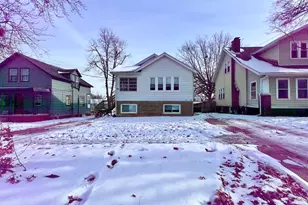 308 Low St, Bloomington, IL 61701 - Photo 2