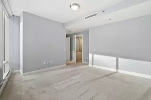 340 E Randolph St, Chicago, IL 60601 - Photo 10