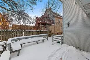 126 Park Ave, Dekalb, IL 60115 - Photo 34