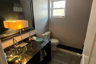 9737 S Calumet Ave, Chicago, IL 60628 - Photo 14