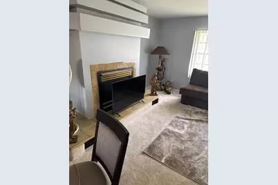 120 S Chestnut Lane, Glenwood, IL 60425 - Photo 4