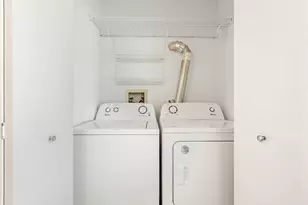 3 Woodview Ct, Streamwood, IL 60107 - Photo 20