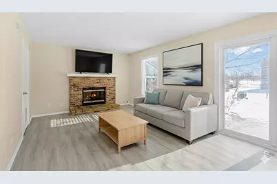 3 Woodview Court, Streamwood, IL 60107 - Photo 10