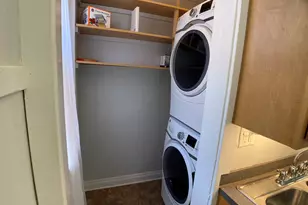 622 W Briar Pl, Chicago, IL 60657 - Photo 14