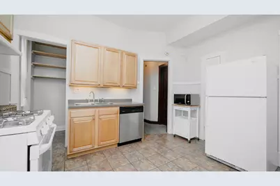 622 W Briar Place #1, Chicago, IL 60657 - Photo 12