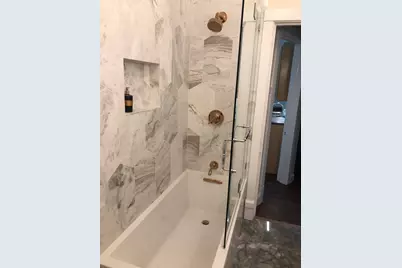 622 W Briar Place #1, Chicago, IL 60657 - Photo 10