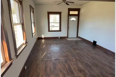 1638 4th Street, Madison, IL 62060 - Photo 2