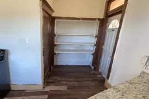 1638 4th St, Madison, IL 62060 - Photo 6