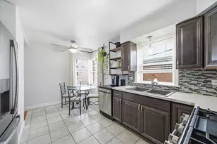 1016 Hull Ave, Westchester, IL 60154 - Photo 6