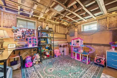 1016 Hull Avenue, Westchester, IL 60154 - Photo 12