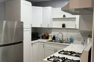 [Address not provided], Chicago, IL 60613 - Photo 2