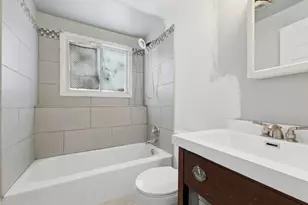 17781 Yale Ln, Country Club Hills, IL 60478 - Photo 16