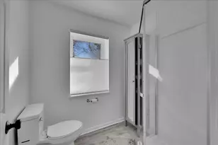 650 N View St, Hinckley, IL 60520 - Photo 24