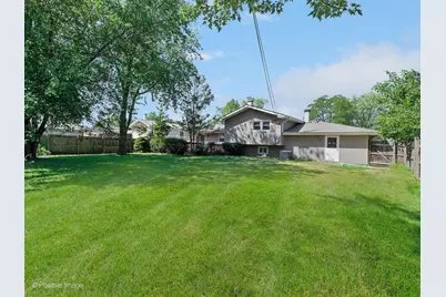 5735 Virginia Avenue, Clarendon Hills, IL 60514 - Photo 18