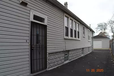 10311 S Calhoun Avenue #1R, Chicago, IL 60617 - Photo 2