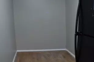 10311 S Calhoun Ave, Chicago, IL 60617 - Photo 12