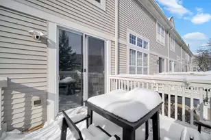 369 Vaughn Cir, Aurora, IL 60502 - Photo 36