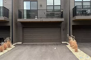 314 Summit Cir, Lombard, IL 60148 - Photo 2