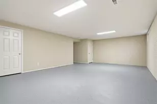 1108 Henry St, Normal, IL 61761 - Photo 18