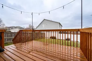 1108 Henry St, Normal, IL 61761 - Photo 20