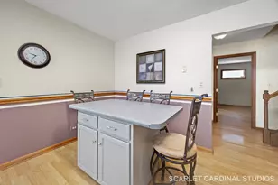 330 N Fairfield Ave, Lombard, IL 60148 - Photo 8