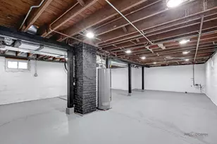 924 Lenox Ave, Waukegan, IL 60085 - Photo 18