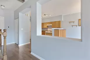 169 Braxton Ln, Aurora, IL 60504 - Photo 10