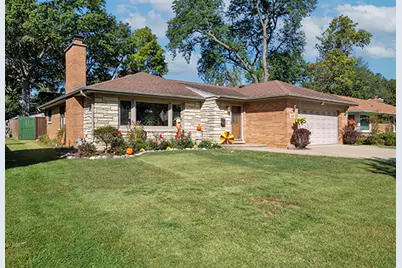 320 Cornell Avenue, Des Plaines, IL 60016 - Photo 2